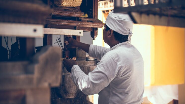 Makanan Kita dan Perjalanan Maknanya
