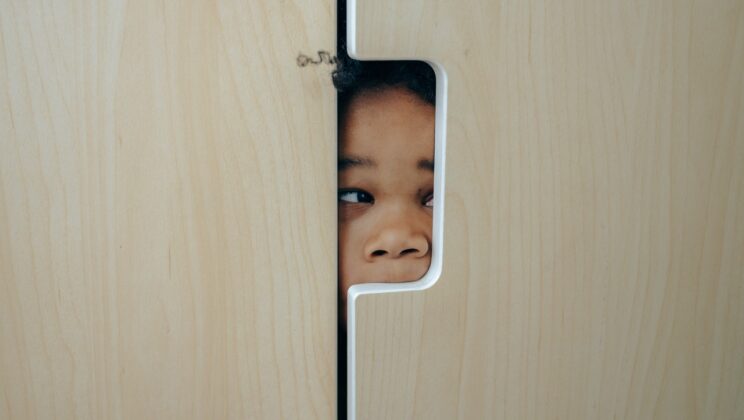 PARENTING: 4 Ide Permainan Balita Tanpa Mainan