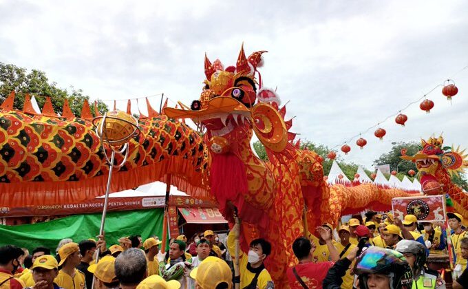 ‘Naga Buka Mata’ Gelora Ritual nan Sakral, Awali Cap Go Meh Pontianak 2023