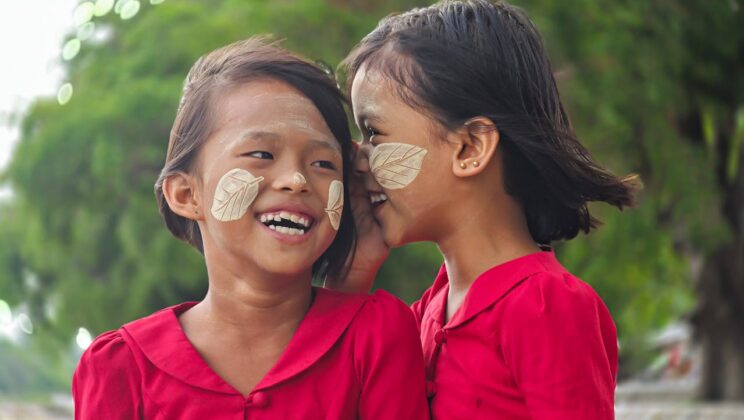 Raya dan Luka di Tanah Kaya